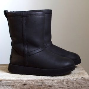 Black Leather Water Resistant UGG Boots W Vibram Soles